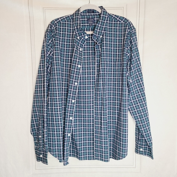 J Crew Flex Washed Classic Plaid Button Down Shirt - Picture 1 of 5
